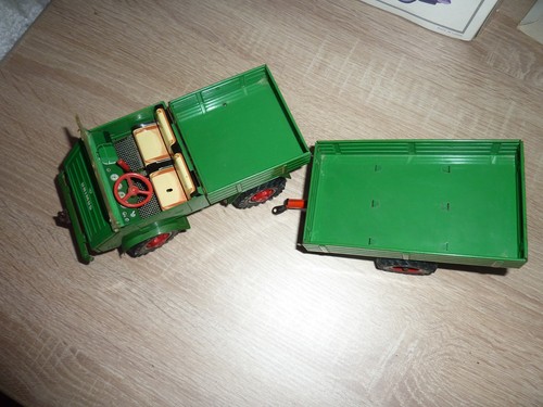 Blechspielzeug unimog 411 - mb,