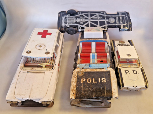 Cars police ambulance - us,