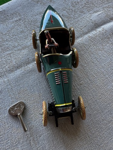 Blechspielzeug auto rennauto - blechspielzeug,