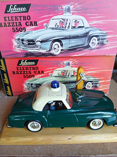 Schuco elektro razzia car - elektro,