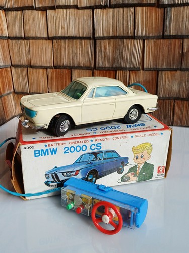 Bandai bmw 2000 - bmw,
