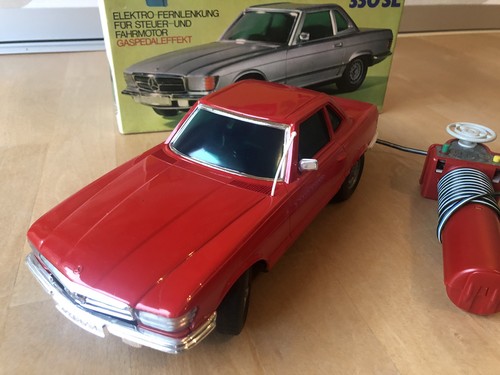 Schuco 351 225 mercedes benz - 351,